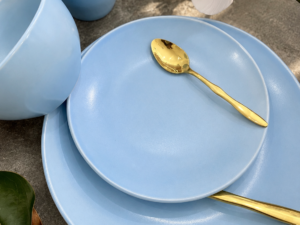 Baby Blue Round Dinner Set
