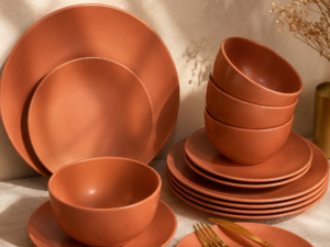 Mud Brown Dinner Set
