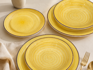 Yellow Retro Style Dinner Set